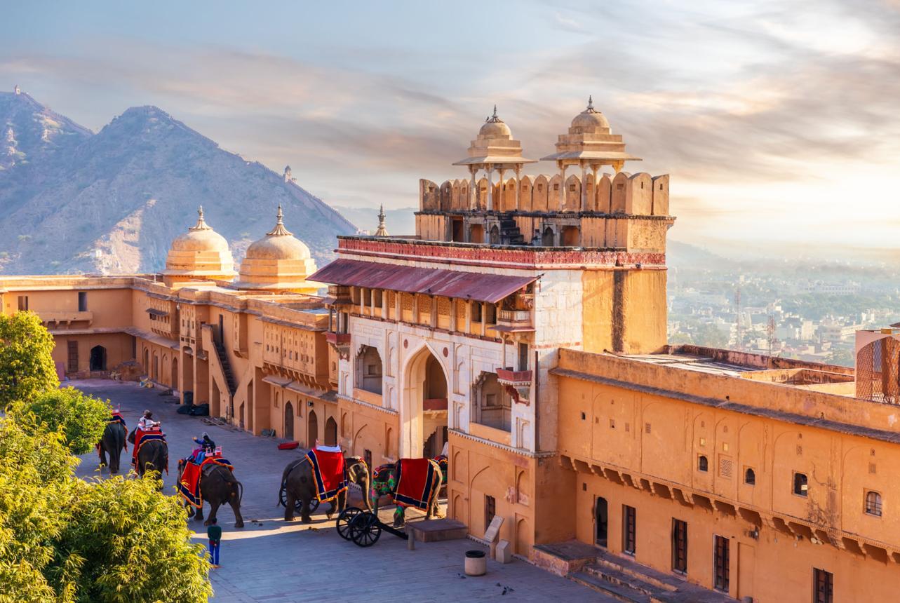 Grand Rajasthan Heritage & Desert Tour
