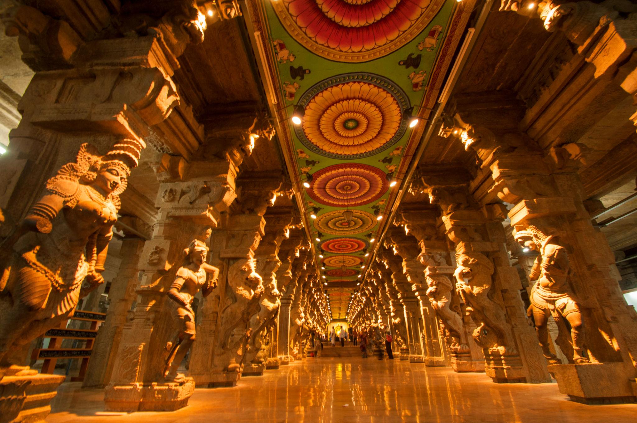 South India Temple & Hill Station Discovery Tour