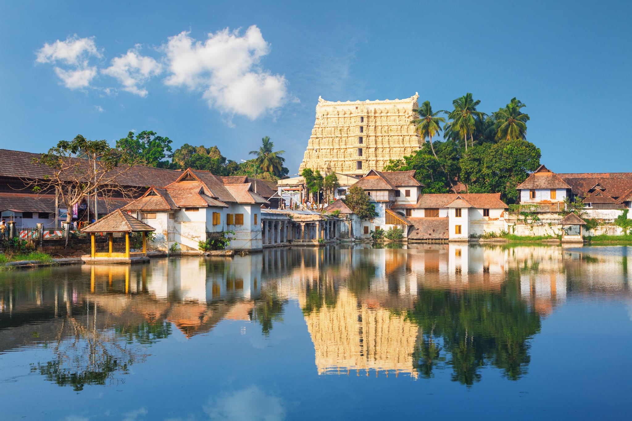 Kerala Waterfalls, Backwaters & Beach Escape