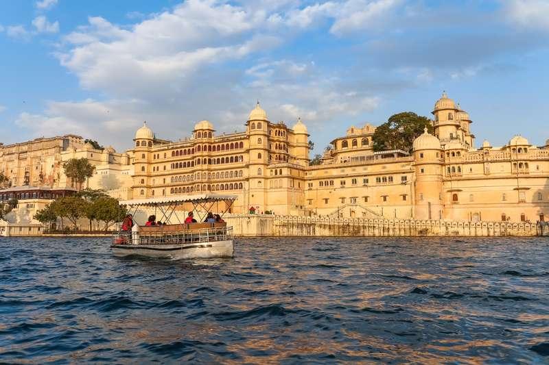 Royal Rajasthan Heritage & Taj Mahal Tour